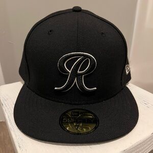 NWT Tacoma Rainiers Black New Era Size 7 1/2